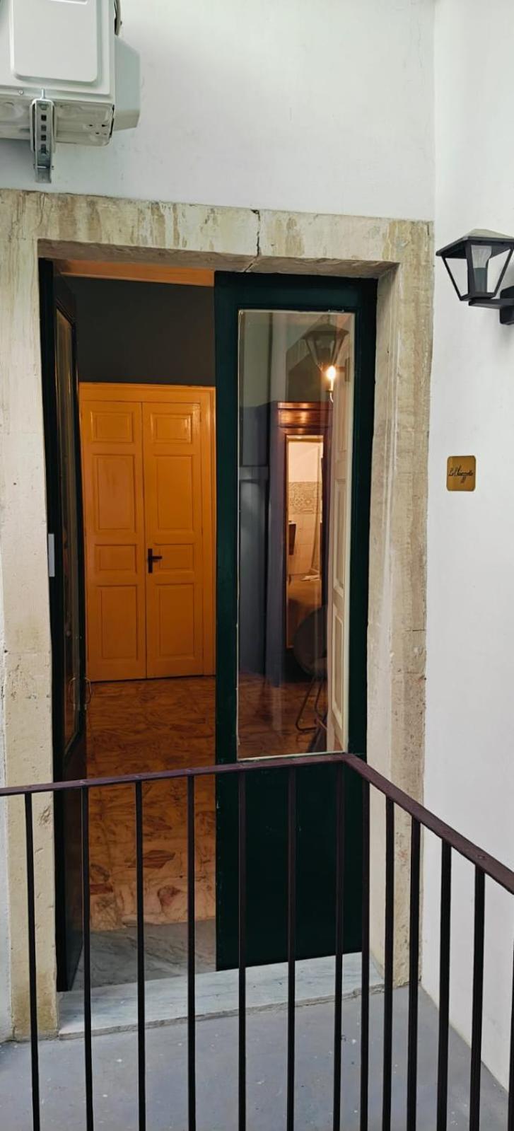 Baroque Bed & Breakfast อาชิเรอาเล ภายนอก รูปภาพ