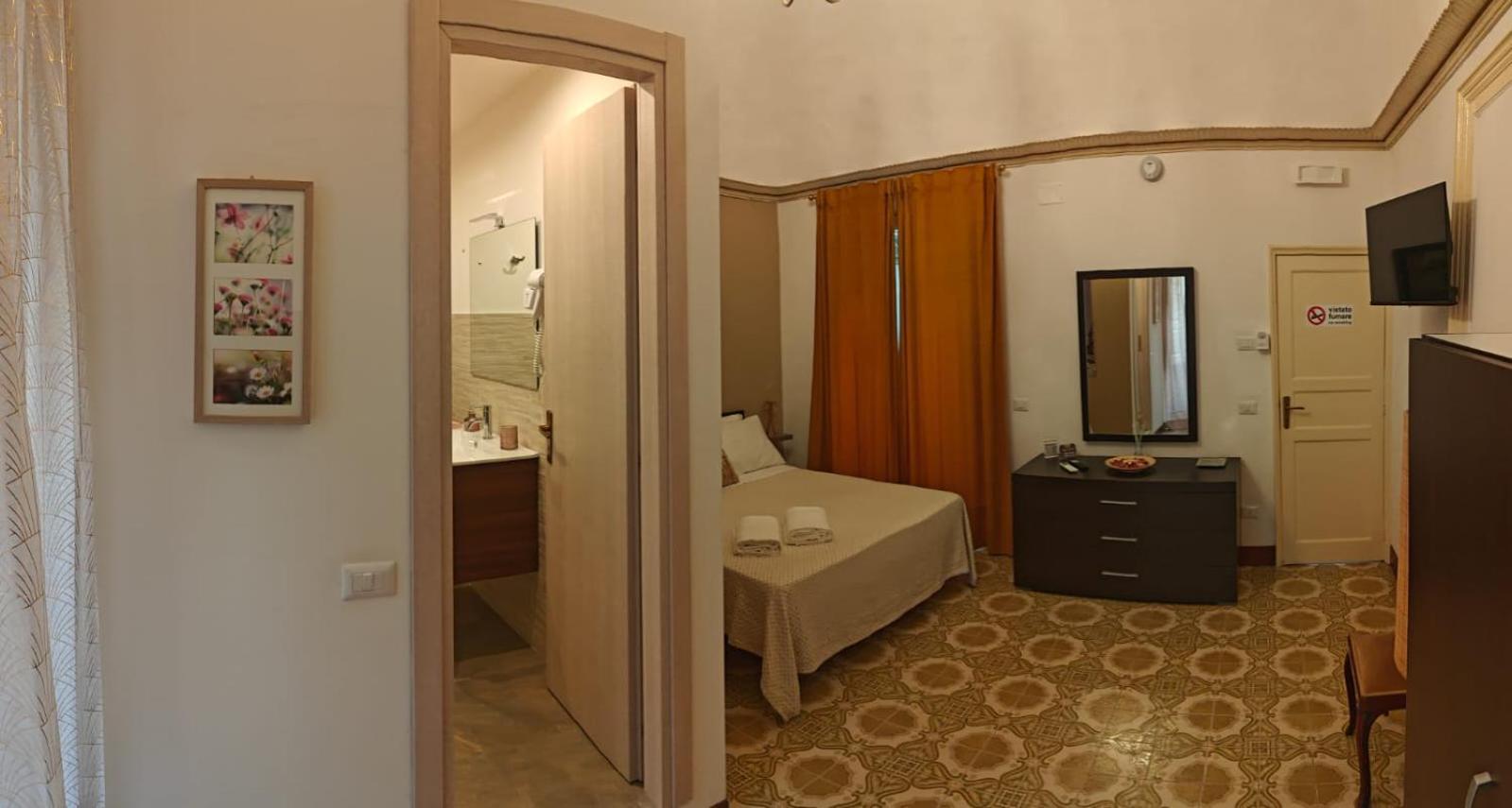 Baroque Bed & Breakfast อาชิเรอาเล ภายนอก รูปภาพ