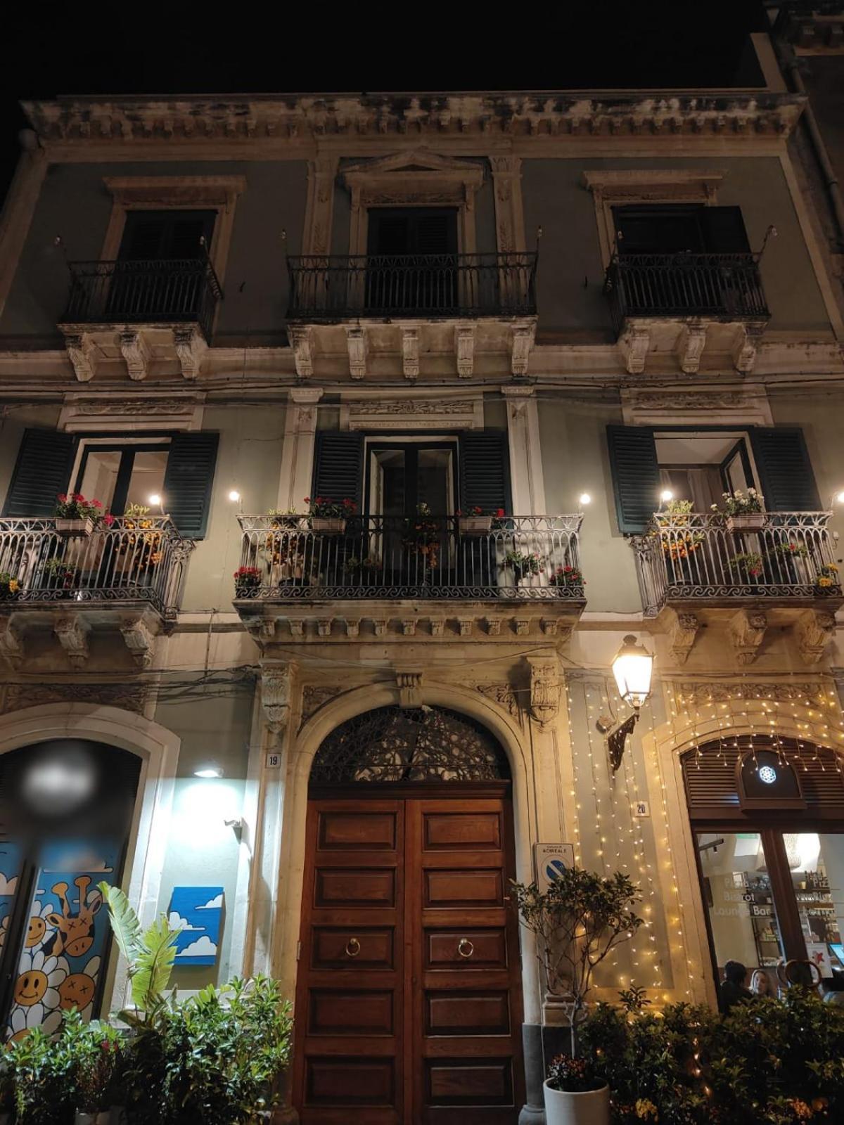 Baroque Bed & Breakfast อาชิเรอาเล ภายนอก รูปภาพ