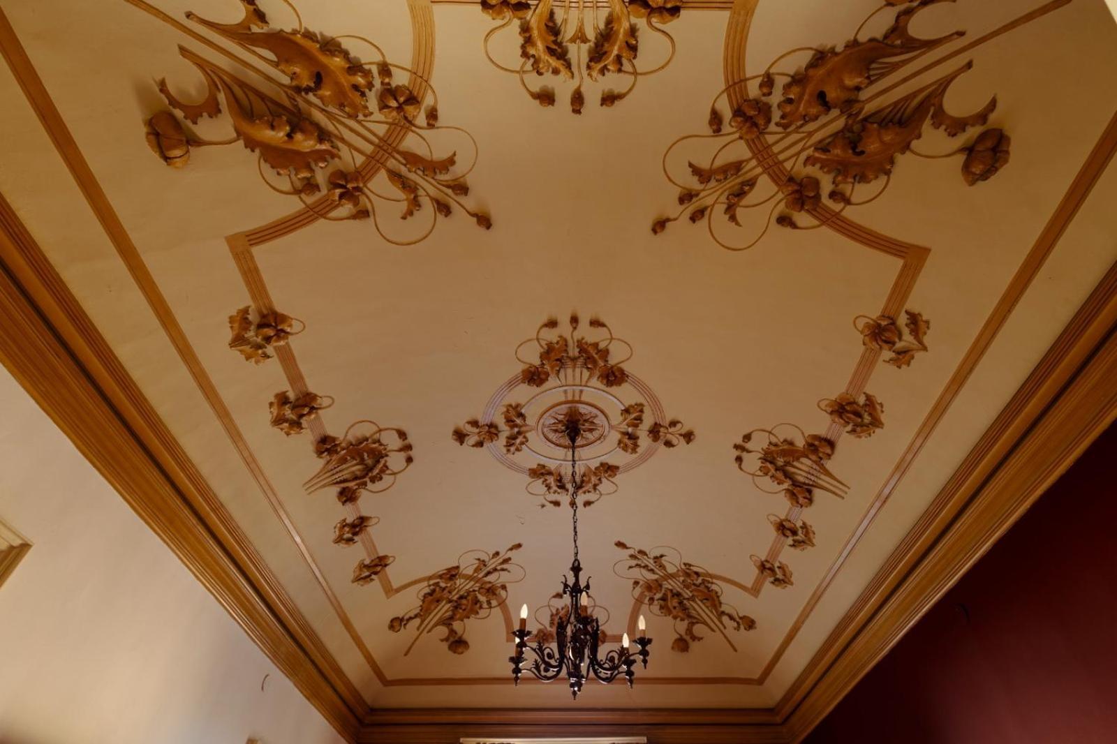 Baroque Bed & Breakfast อาชิเรอาเล ภายนอก รูปภาพ
