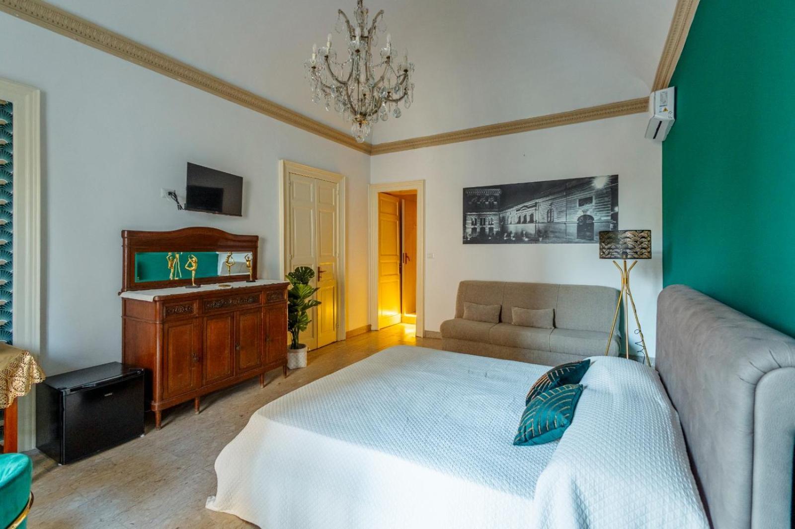 Baroque Bed & Breakfast อาชิเรอาเล ภายนอก รูปภาพ